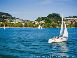 Segelboot in Luzern